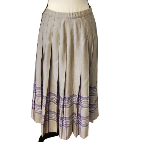 Pendleton Vintage Drop Waist Pleated Gray Plaid Long Skirt NWOT Size 10 Petite - Picture 3 of 5